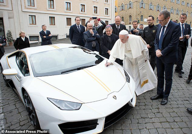 Vatican Pope Lamborghini
